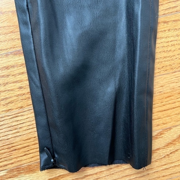 Zara Black Faux Leather Pants Size Medium - Picture 4 of 8